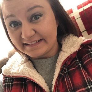 Meet your Posher, Ansley